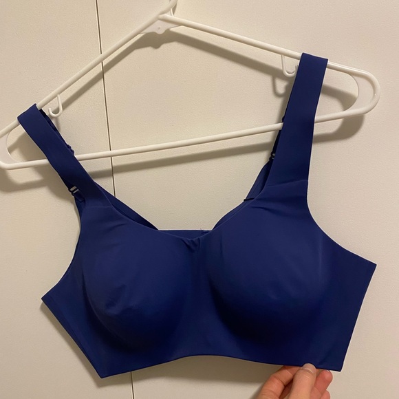 BNWT - Knix Bra - Picture 1 of 8